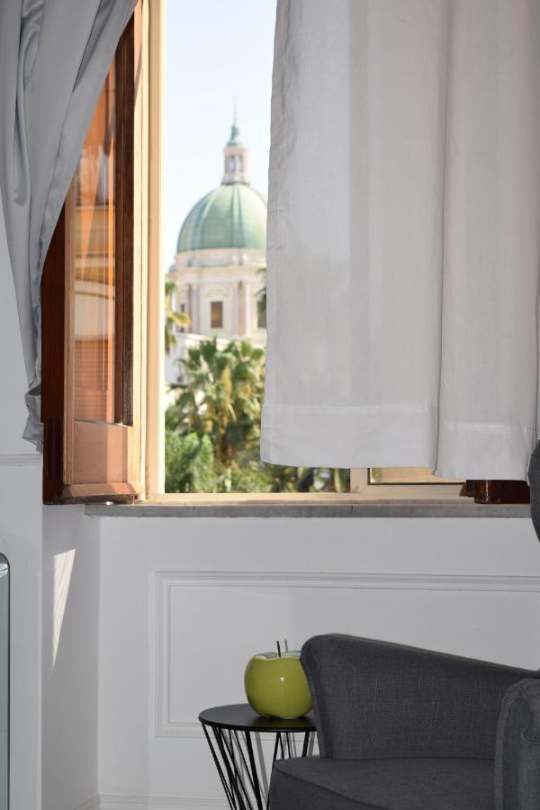 Palazzo Balsamo Suites Pompeï Buitenkant foto